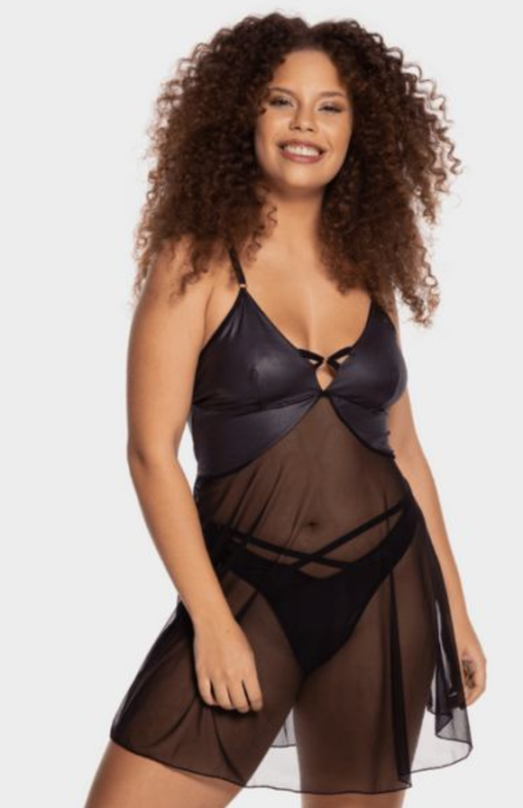 Camisola em tule .